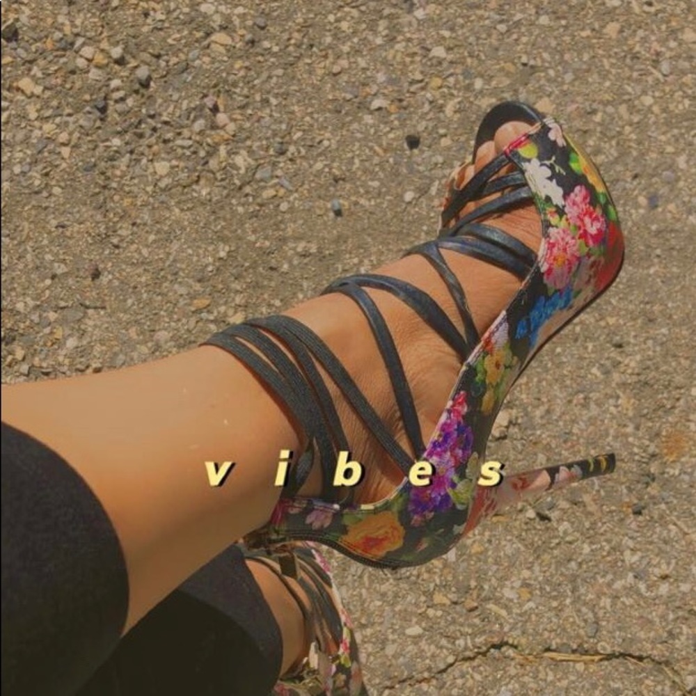 Anne Michelle Floral Elastic Strap Open Toe Platform